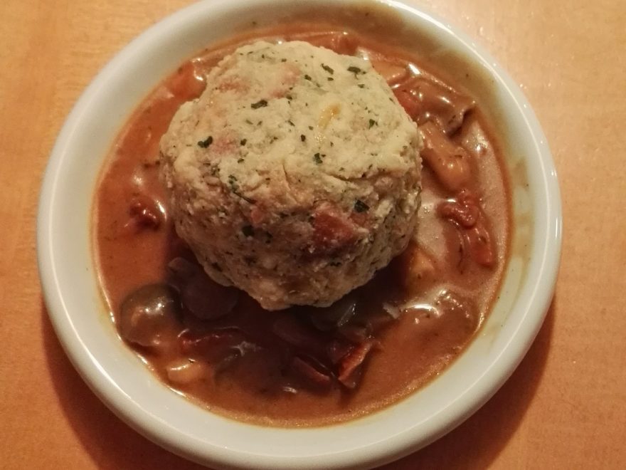 Semmelknödel mit Pilzen